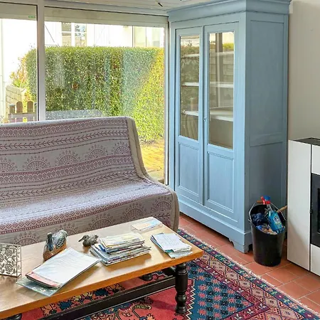 1 Bedroom Stunning In *
